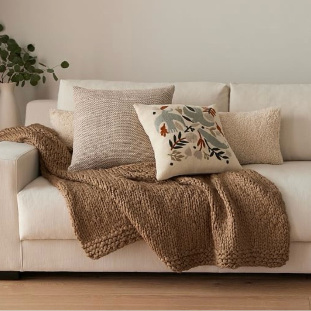 Cozy Wool Knit Throw Blanket